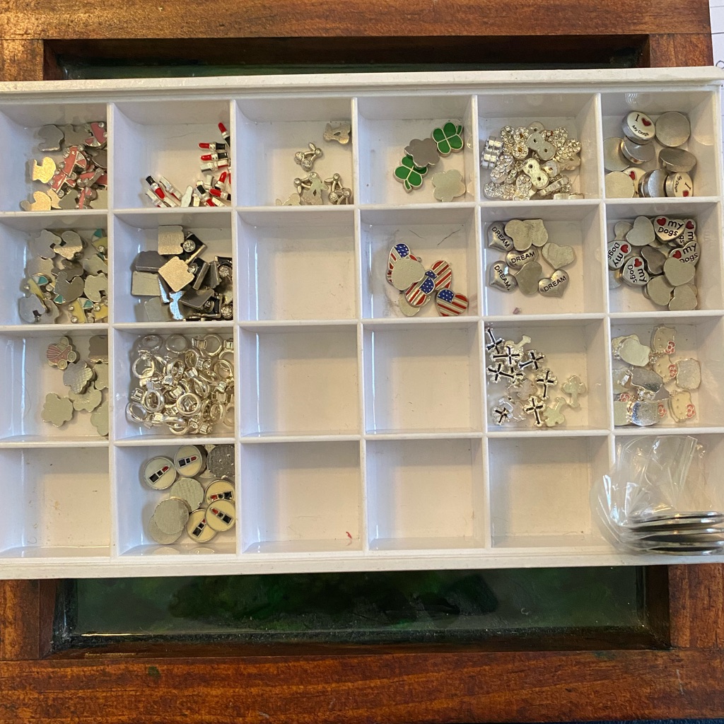 Build Your Own Charm Set Build Your Own Charm Set
